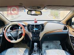 Hyundai Grand Santa Fe